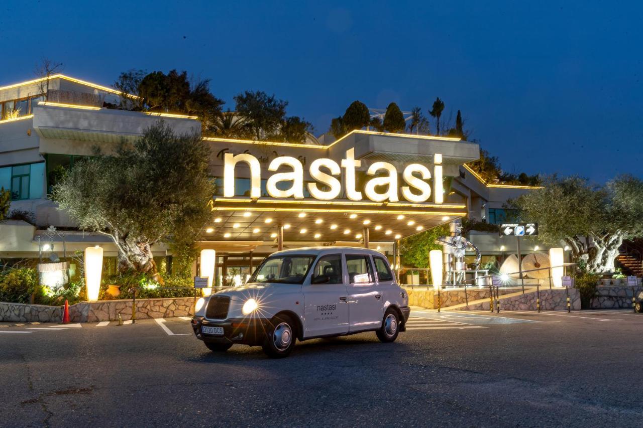 Nastasi Hotel & Spa Lleida Exteriör bild