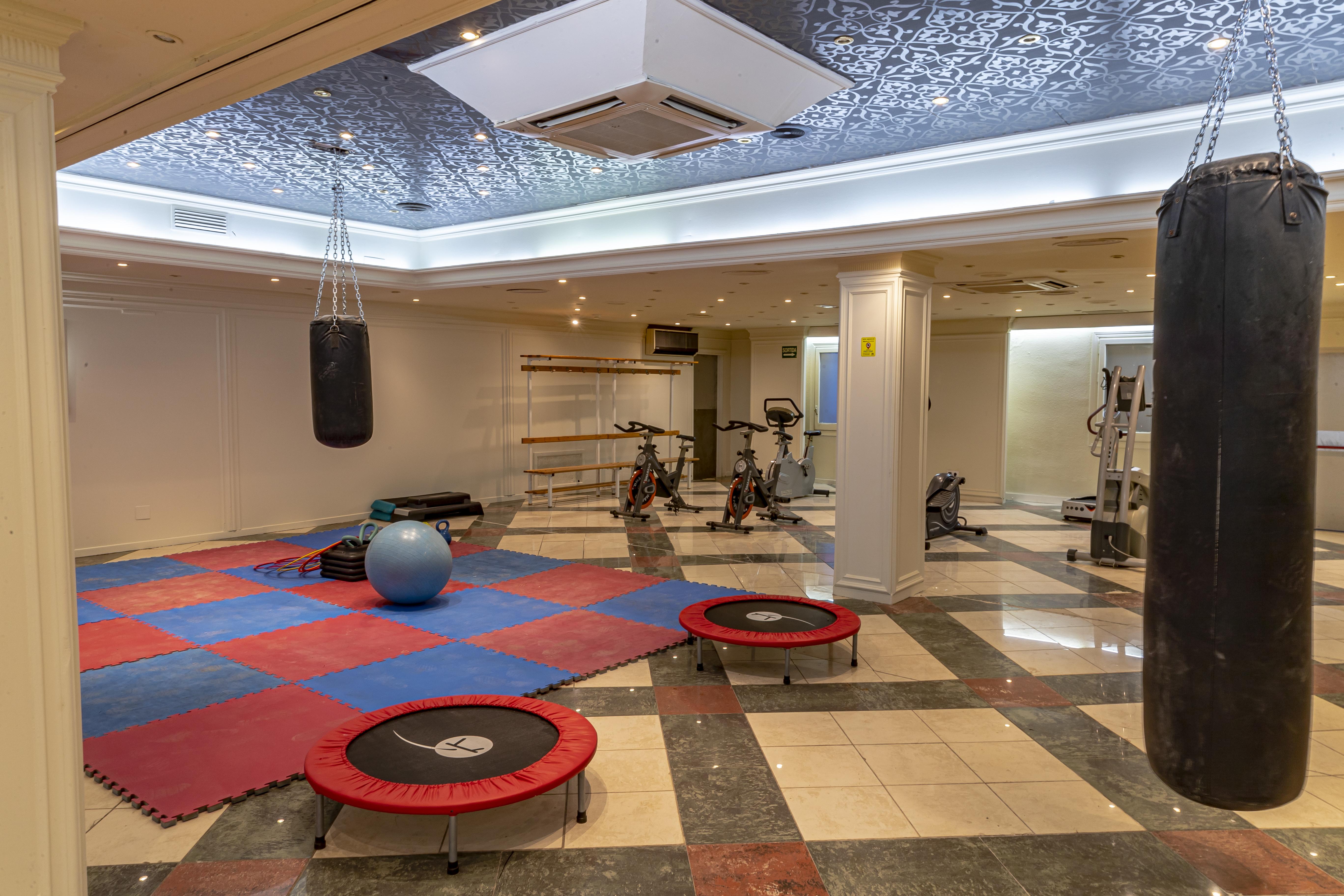 Nastasi Hotel & Spa Lleida Exteriör bild